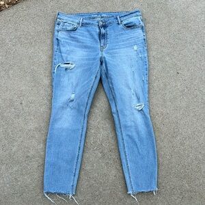 Mid-Rise Rockstar Super Skinny Ripped Jeans for Women, Size 14